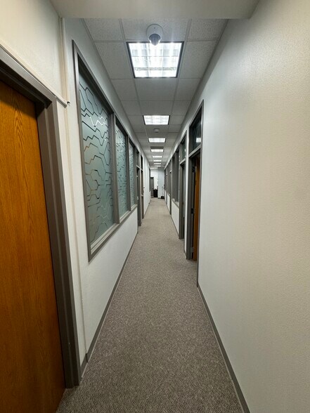 More Photos Of 3201 W 7th Ave, Corsicana Storefront Retail Office For Sale