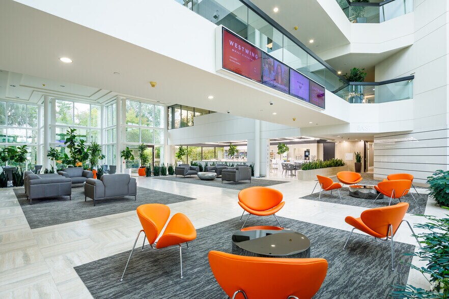 More Photos Of 32605 W 12 Mile Rd, Farmington Hills Office For Lease