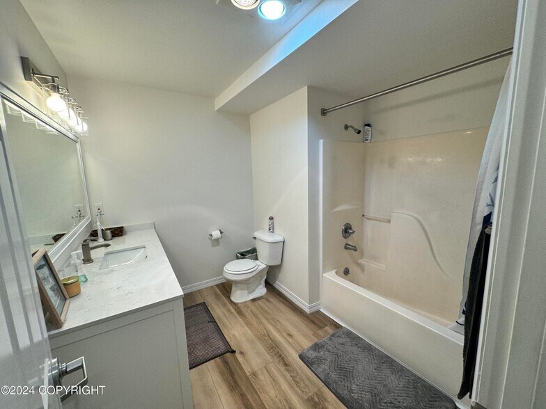 More Photos Of 22 S Sing Lee Aly, Petersburg Apartments For Sale