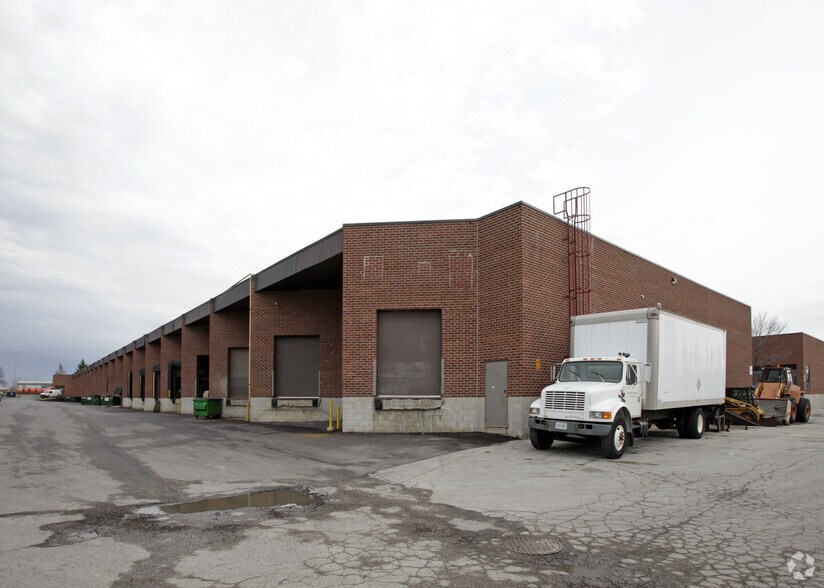 More Photos Of 130 Dynamic Dr, Toronto Warehouse For Sale