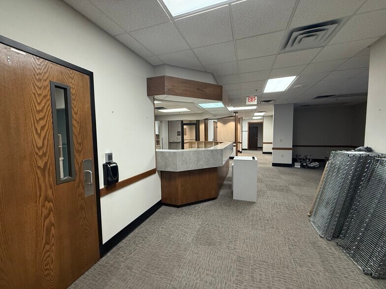 More Photos Of 3415 Golden Rd, Tyler Office For Lease