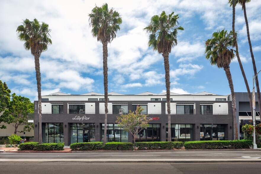 More Photos Of 7606 Girard Ave, La Jolla Apartments For Sale