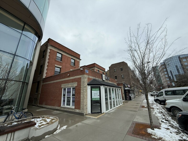 More Photos Of 716 Clark St, Evanston Apartments For Sale