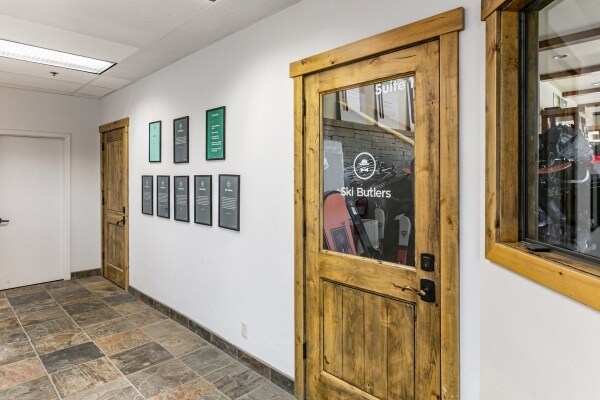 More Photos Of 1821 Sidewinder Dr, Park City Storefront Retail Office For Sale