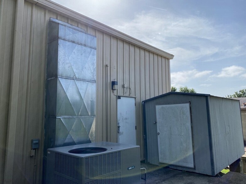 More Photos Of 124 Harrison Ln, Soddy Daisy Storefront Retail Office For Lease