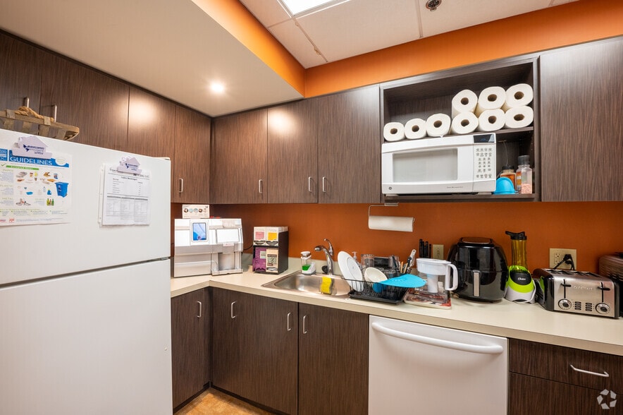 More Photos Of 2112 F St NW, Washington Medical For Sale