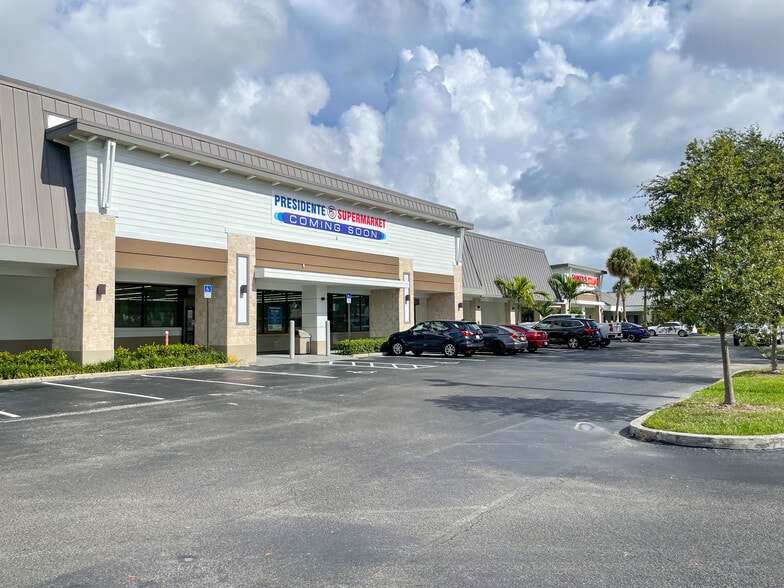 More Photos Of 2501-2565 N Dixie Hwy, Lake Worth Unknown For Lease