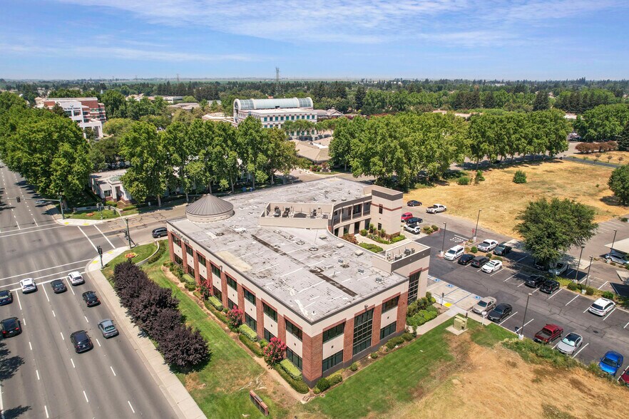 More Photos Of 3133 W March Ln, Stockton Medical For Sale