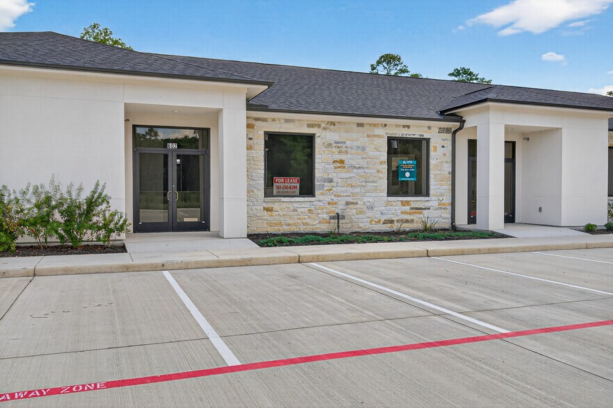 More Photos Of 13803 Madera Run, Humble Office For Sale