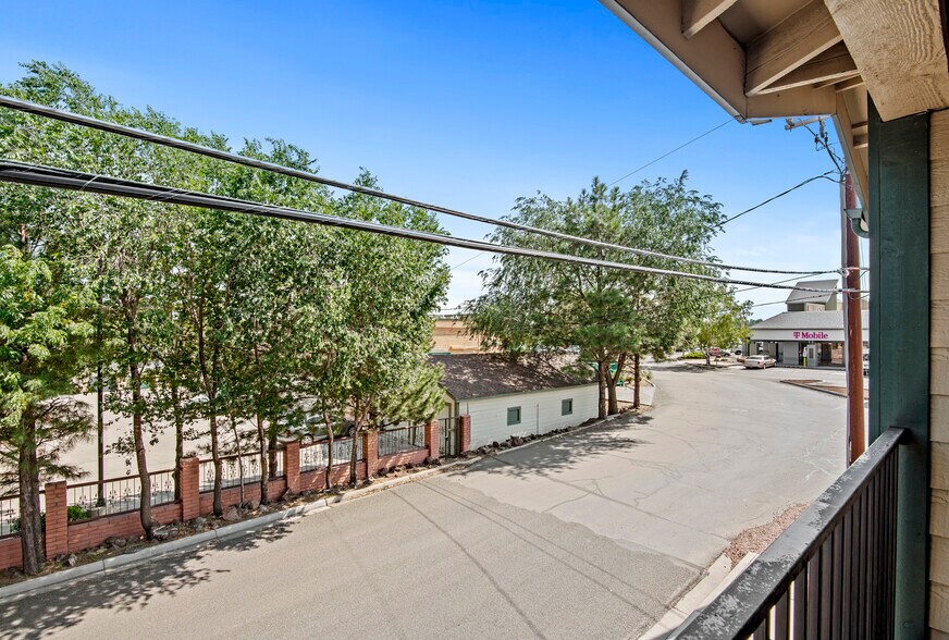 More Photos Of 809 W Riordan Rd, Flagstaff Office Residential For Lease