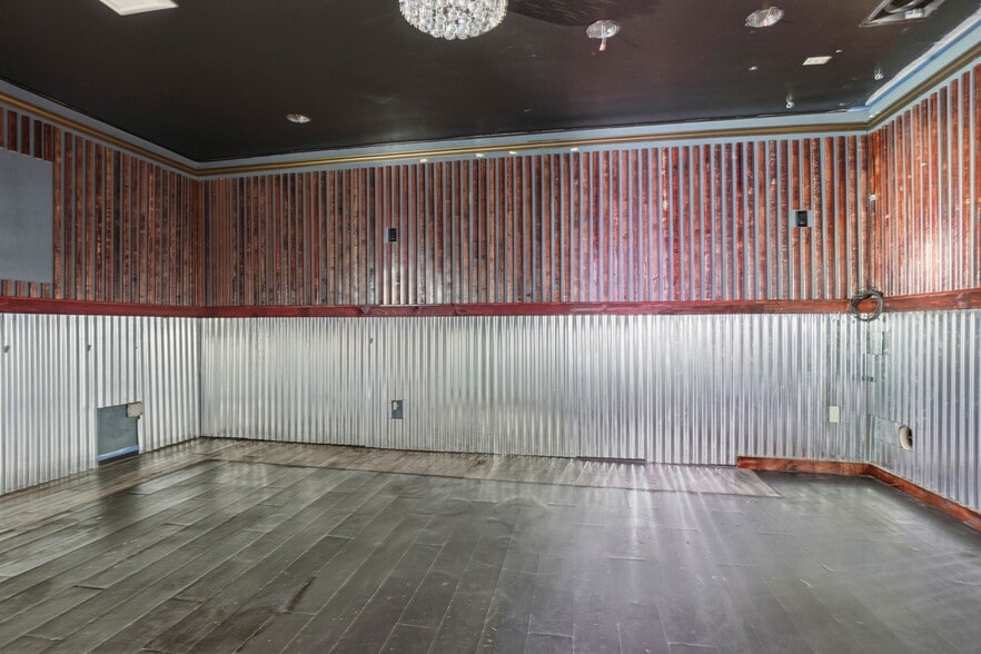 More Photos Of 2368 3rd St, San Francisco Restaurant For Lease