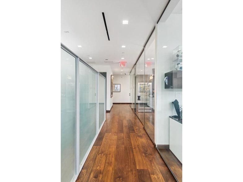 More Photos Of 50 W 47th St, New York Office Residential For Sale
