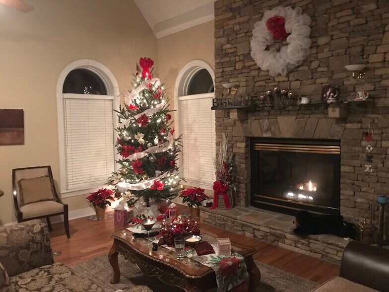 More Photos Of 724 Sharp Rd, Sevierville Hospitality For Sale