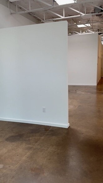 Primary Photo Of 2251 Vantage St, Dallas Loft Creative Space For Lease