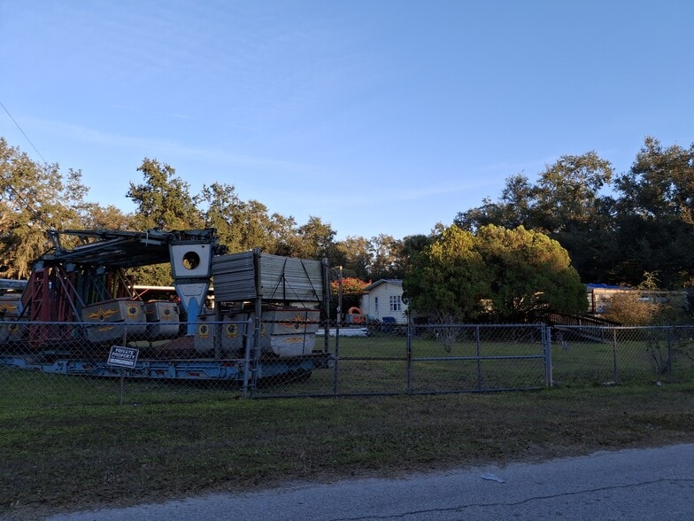 More Photos Of 7219 Anna Ave, Gibsonton Flex For Sale