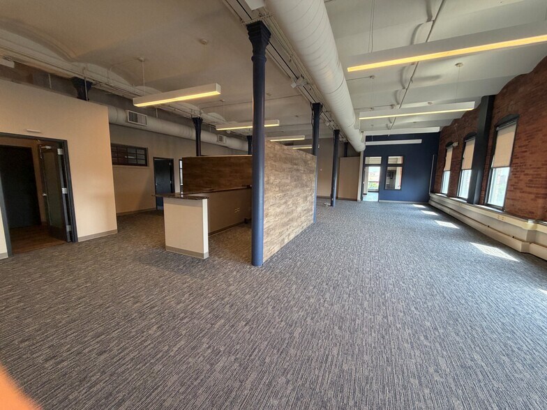 More Photos Of 4 Commercial St, Rochester Loft Creative Space For Lease