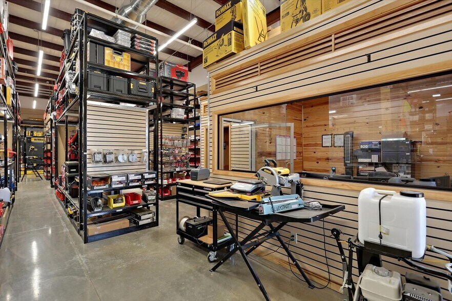 More Photos Of 104 Hazelton Cv, Gluckstadt Light Distribution For Lease