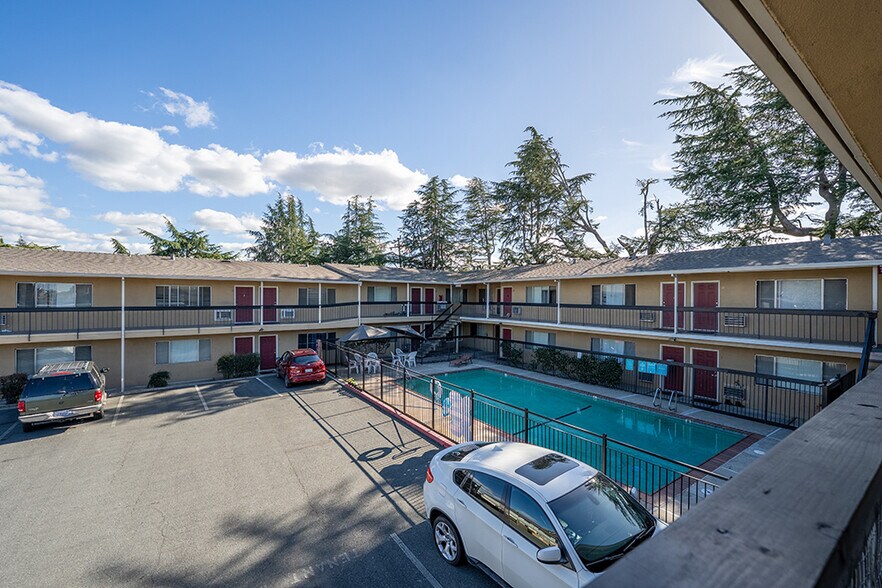 More Photos Of 1150 Virginia Ln, Concord Apartments For Sale