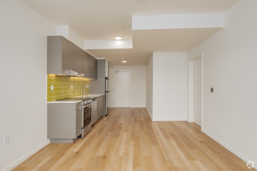 More Photos Of 1888 Scotia St, Vancouver Apartments For Lease