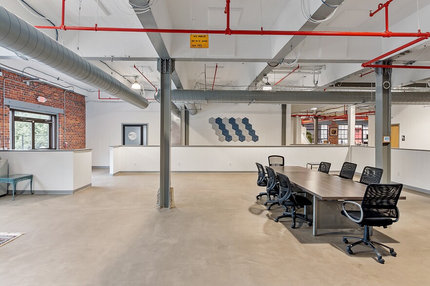 More Photos Of 44 Old Princeton Rd, Fitchburg Industrial For Sale