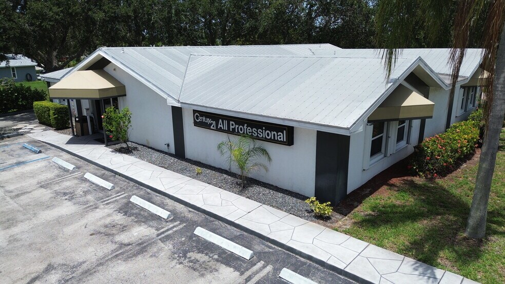 More Photos Of 1399 SE Port St Lucie Blvd, Port Saint Lucie Office For Lease