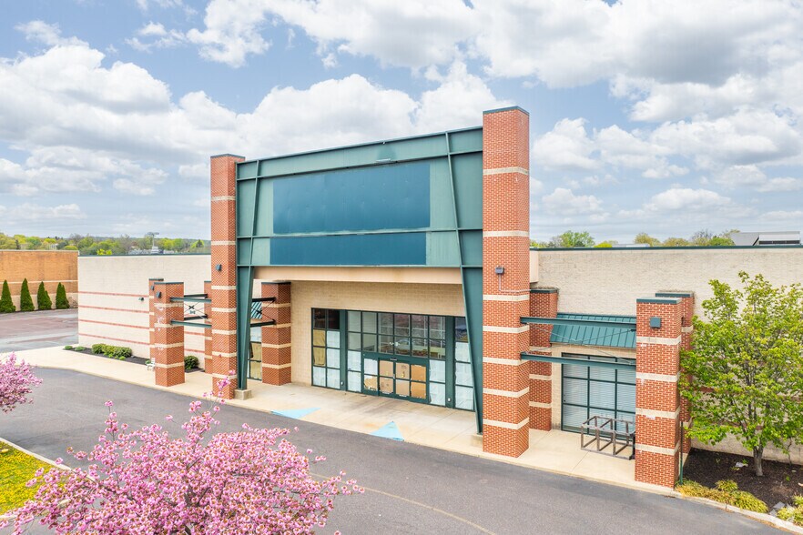 More Photos Of Route 724 @ Rt 100, Pottstown Unknown For Lease