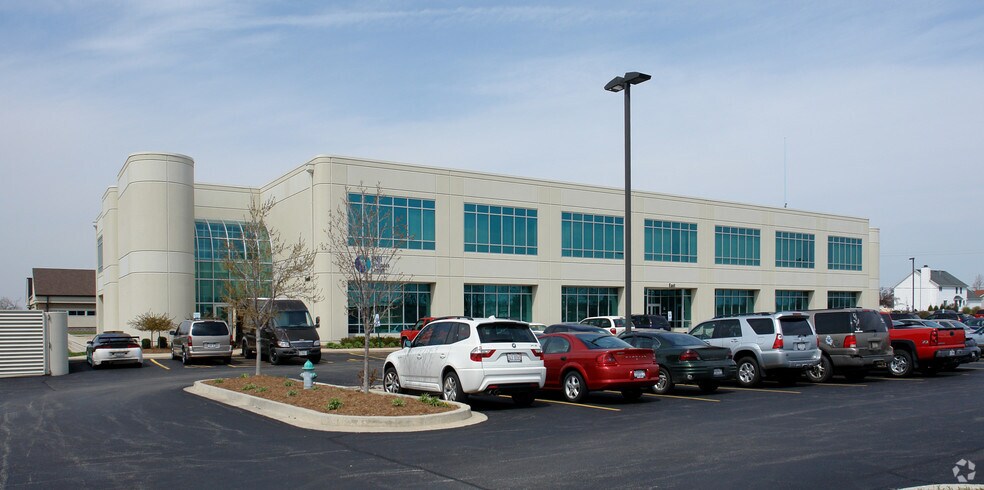 More Photos Of 241 W Weaver Rd, Forsyth Medical For Lease