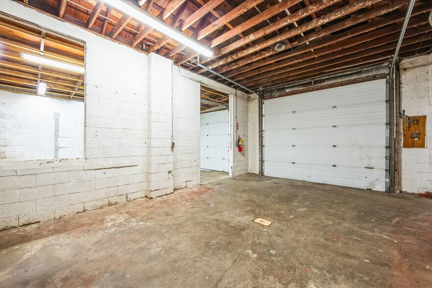 More Photos Of 2169 E High St, Pottstown Office For Lease