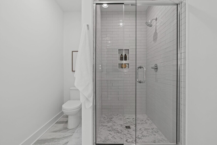 More Photos Of , Raleigh Multifamily For Sale