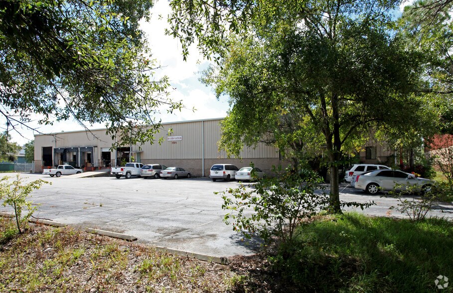 780 Central Florida Pky, Orlando, FL 32824 Manufacturing For Sale