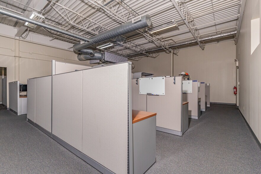 More Photos Of 5546 Fair Ln, Fairfax Office For Lease