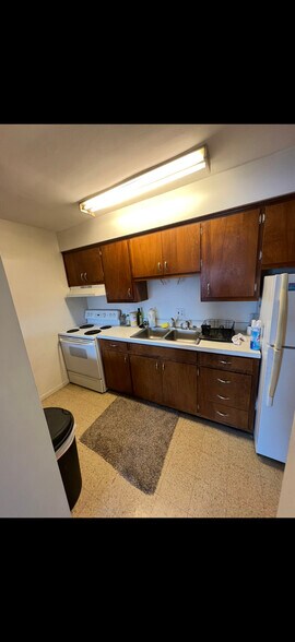 More Photos Of 408 N Liberty St, Belleville Apartments For Sale