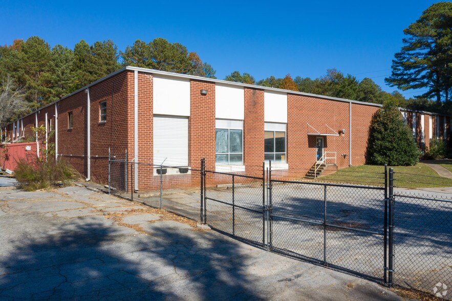 More Photos Of 4445 Wendell Dr SW, Atlanta Distribution For Lease