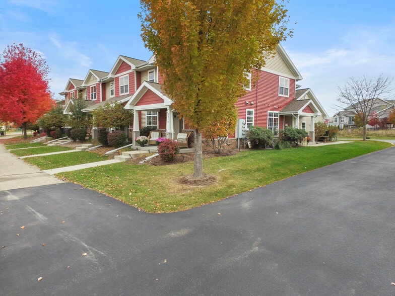 More Photos Of 4868 Innovation Dr, Deforest Apartments For Sale