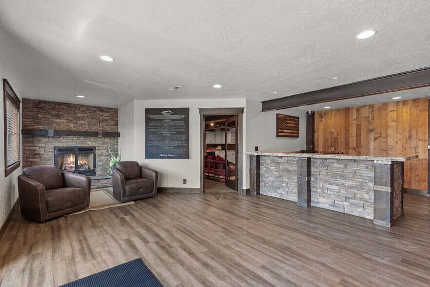 More Photos Of 10157 N Taryne St, Hayden Flex For Sale
