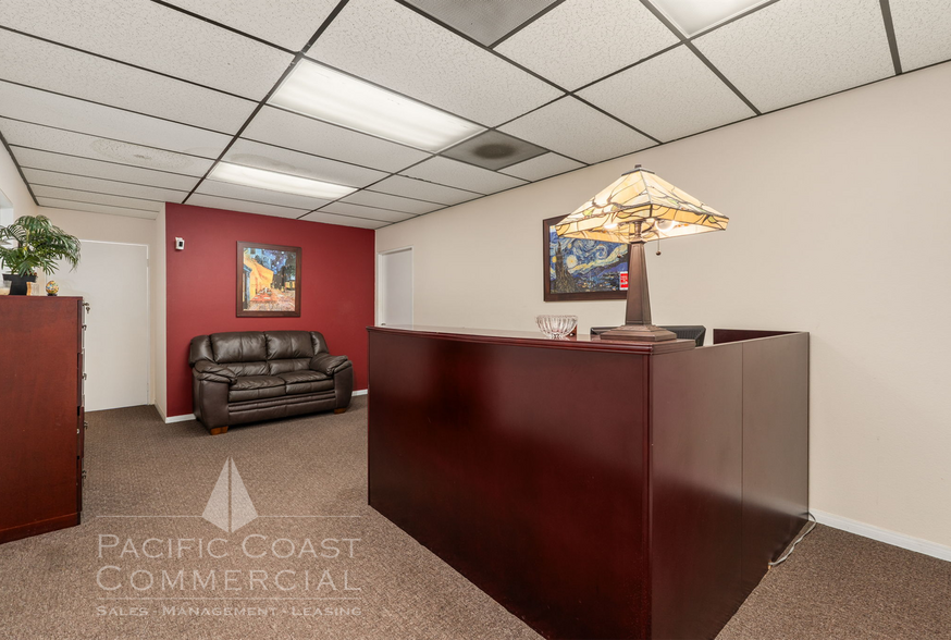 More Photos Of 4540 Kearny Villa Rd, San Diego Office For Sale