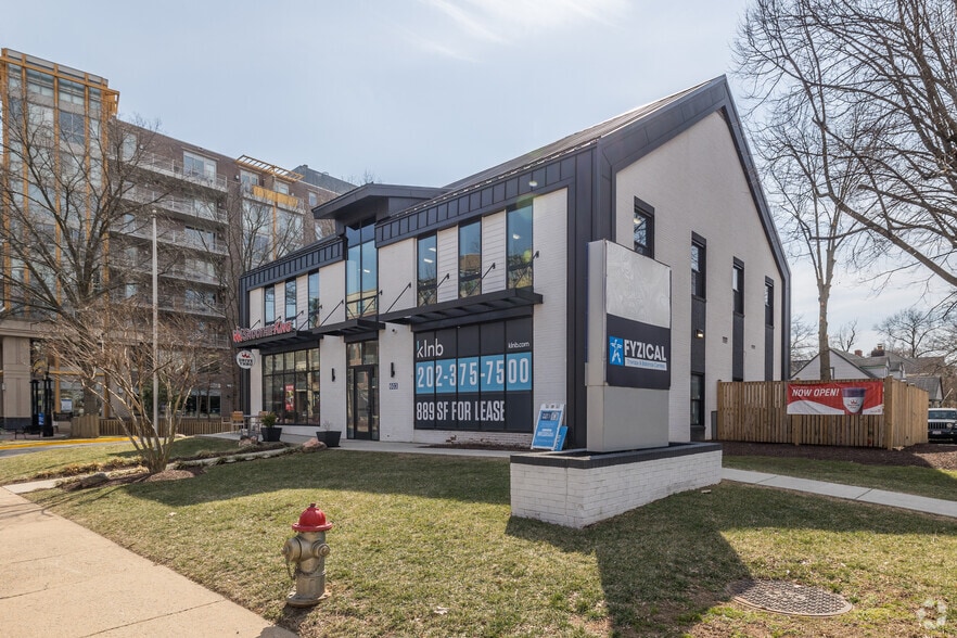 Primary Photo Of 603 W Broad St, Falls Church Storefront Retail Office For Lease