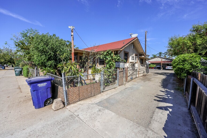 More Photos Of 344 E Pennsylvania Ave, Escondido Apartments For Sale