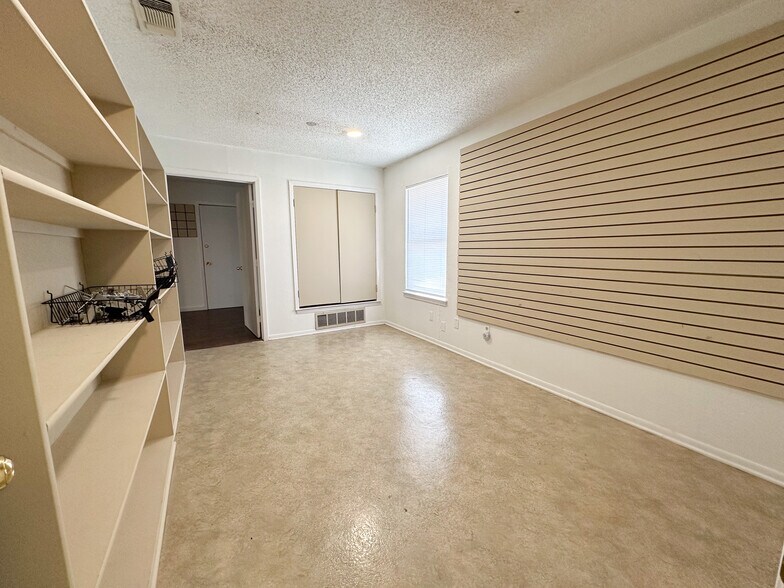 More Photos Of 2210 E Highway 190, Copperas Cove Freestanding For Sale