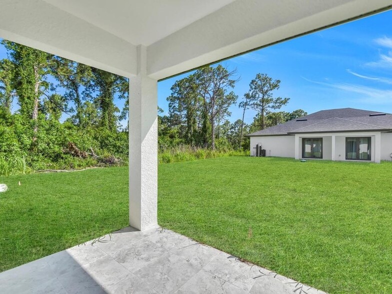 More Photos Of 4745 13th St SW, Lehigh Acres Apartments For Sale