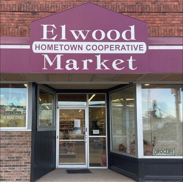 More Photos Of 304 Smith Ave, Elwood General Retail For Sale