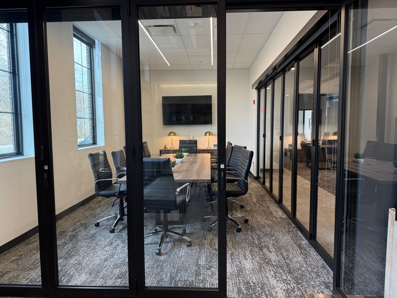 More Photos Of 8911 Technology Dr, Fishers Office For Lease