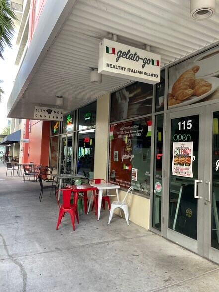 More Photos Of 1208 E Kennedy Blvd, Tampa Apartments For Lease
