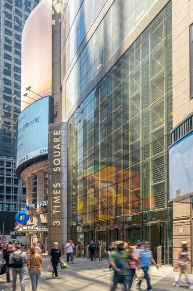 More Photos Of 3 Times Sq, New York Office For Lease