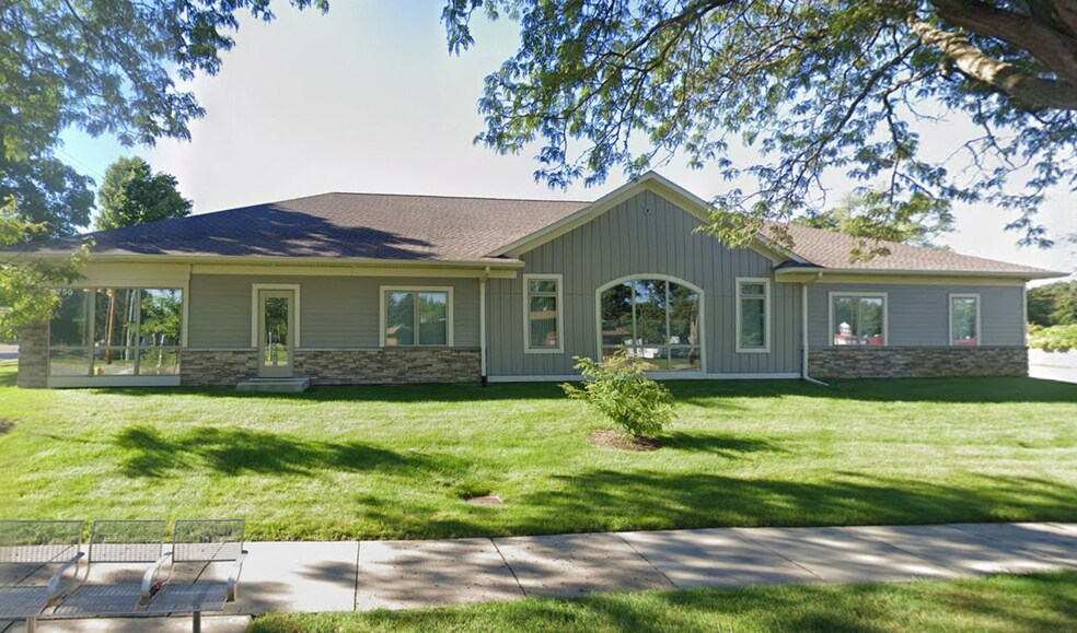 Primary Photo Of 1750 Leonard St NE, Grand Rapids Office For Sale