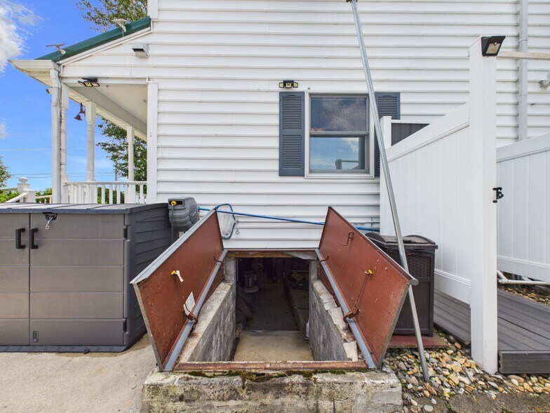 More Photos Of 26285 Broadkill Rd, Milton Hotel For Sale