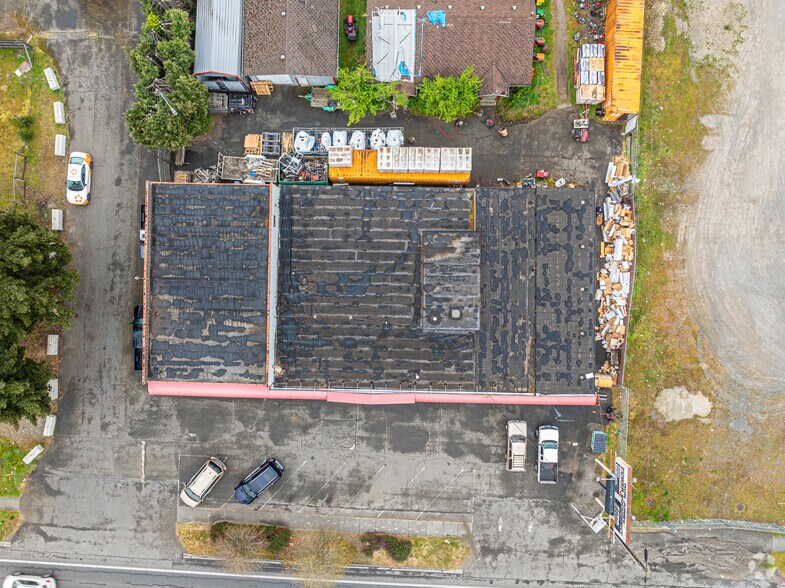 More Photos Of 14423 Pacific Ave S, Tacoma General Retail For Sale