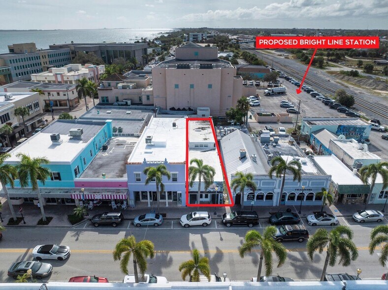 More Photos Of 211 Orange Ave, Fort Pierce Storefront Retail Office For Sale