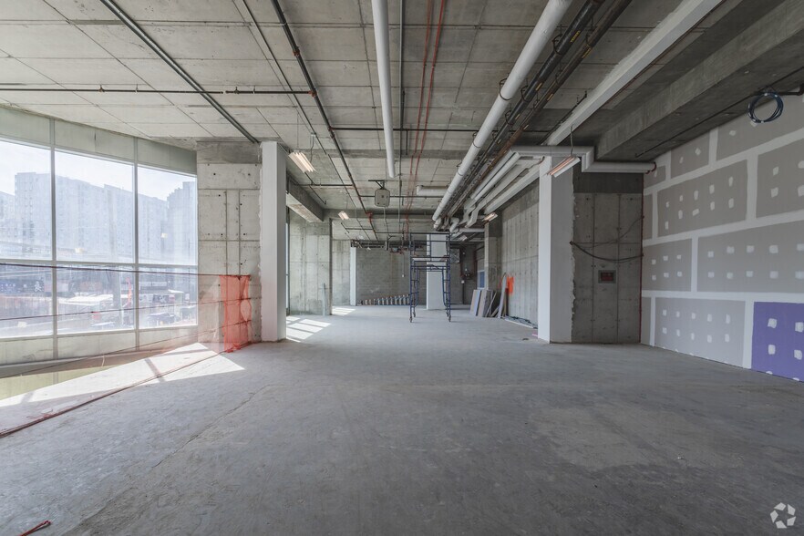 More Photos Of 3709 College Point Blvd, Flushing General Retail For Lease