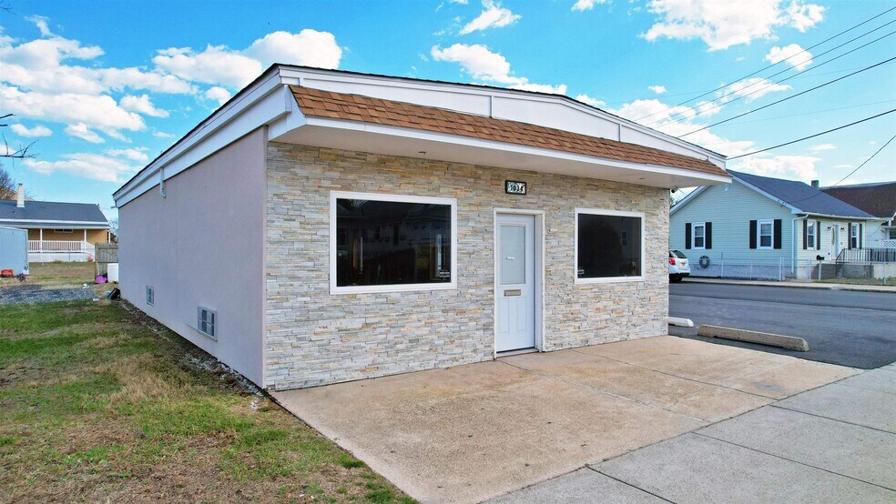 Primary Photo Of 1034 N Main St, Pleasantville Flex For Sale